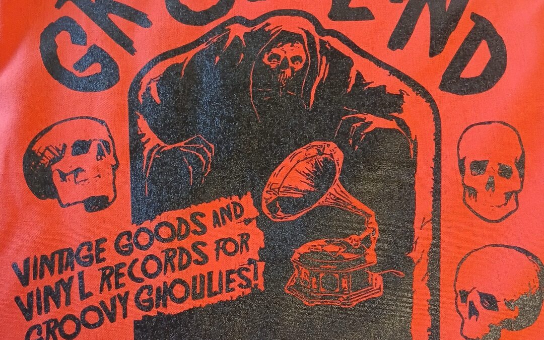 New Halloween Themed Tote Bags!