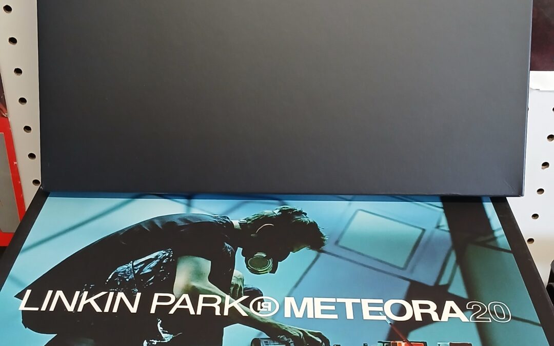 Linkin Park Box Sets!! 20TH ANNIVERSARY EDITION (Hybrid Theory)